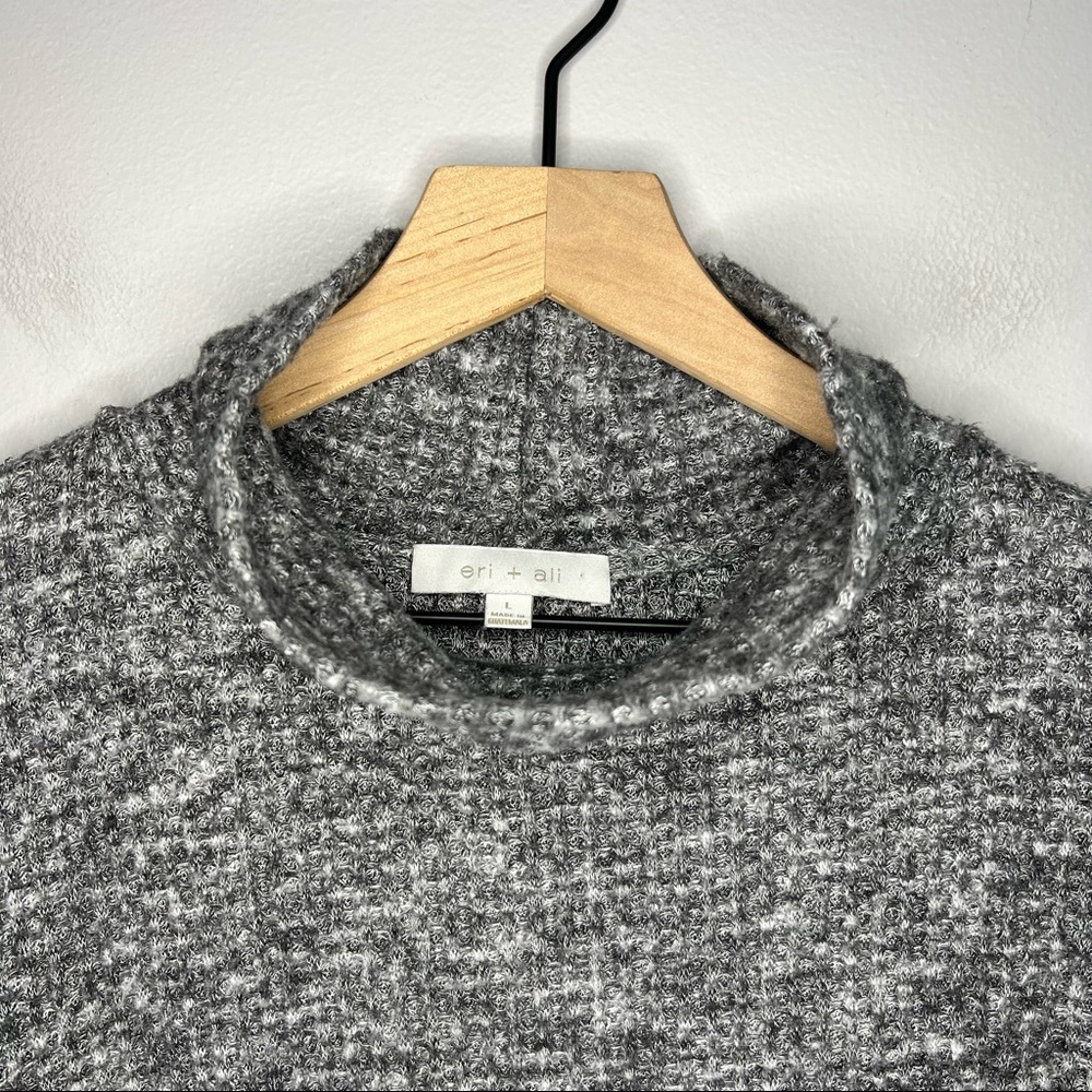 Anthropologie Eri + Ali Tiered Mock Neck Bronte Sweater in Marled Gray/Black L - Picture 4 of 6